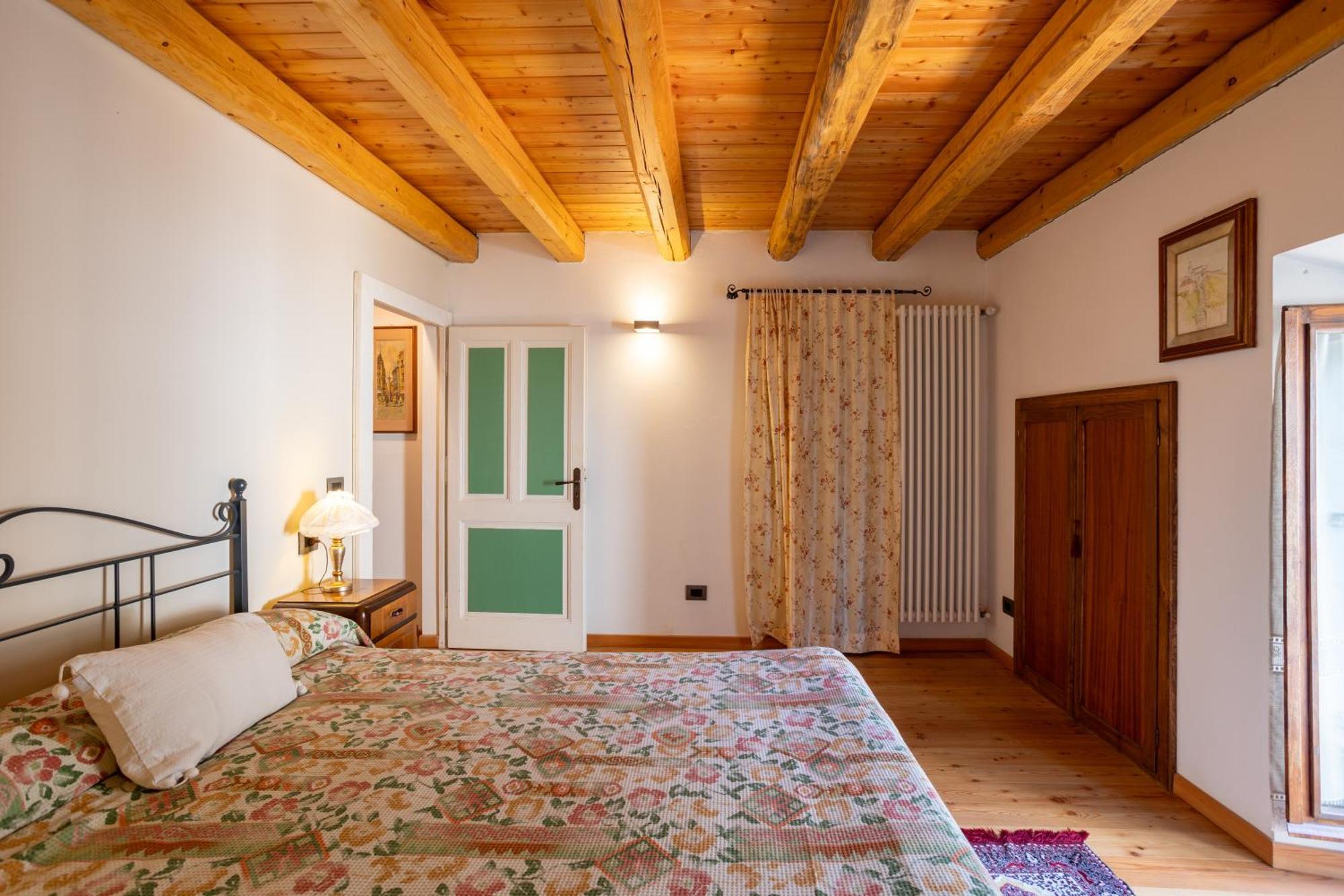Апартаменти Dal Picasass House Madonna Del Sasso Екстер'єр фото